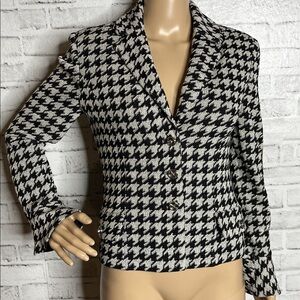 St. John houndstooth santana knit blazer